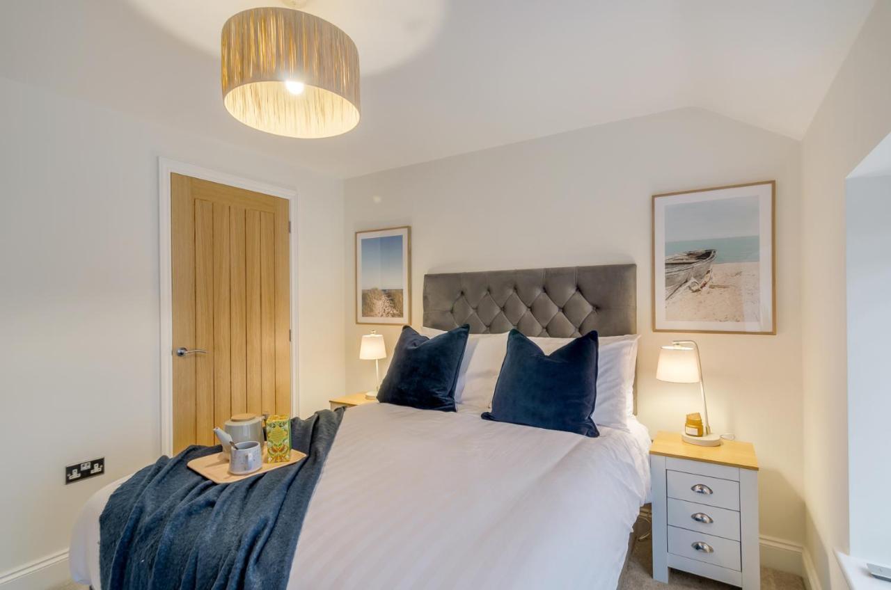 Spacious 6-Bed Home, Near The Norfolk Broads Clippesby Exteriér fotografie
