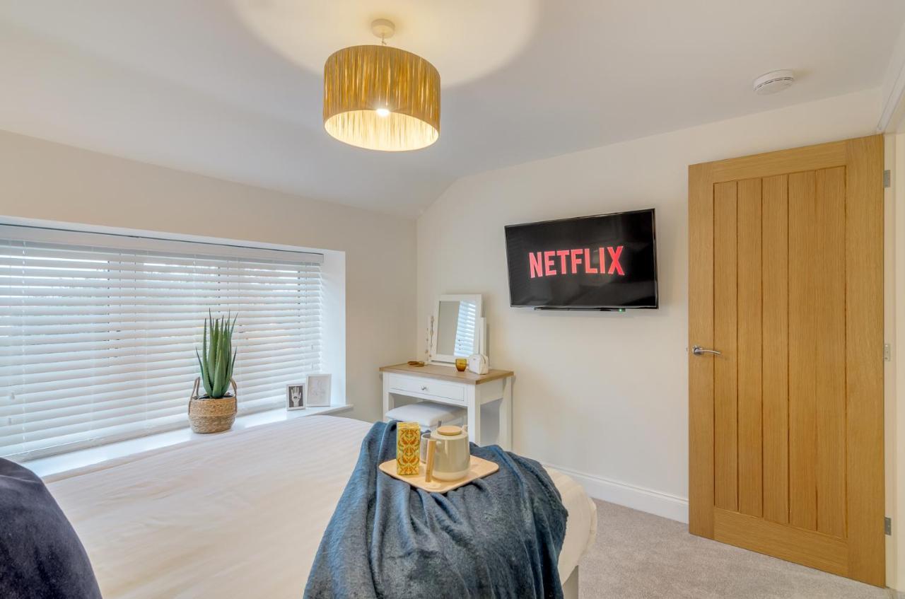 Spacious 6-Bed Home, Near The Norfolk Broads Clippesby Exteriér fotografie